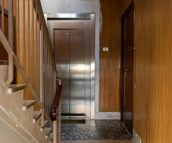 아르키타 3* 바리